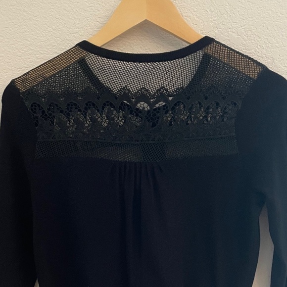 PLENTY BY TRACY REESE Cropped Tiny/Vintage Style Lace Cardigan Sweater - Picture 4 of 10